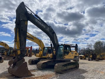 Main image Volvo EC300DL