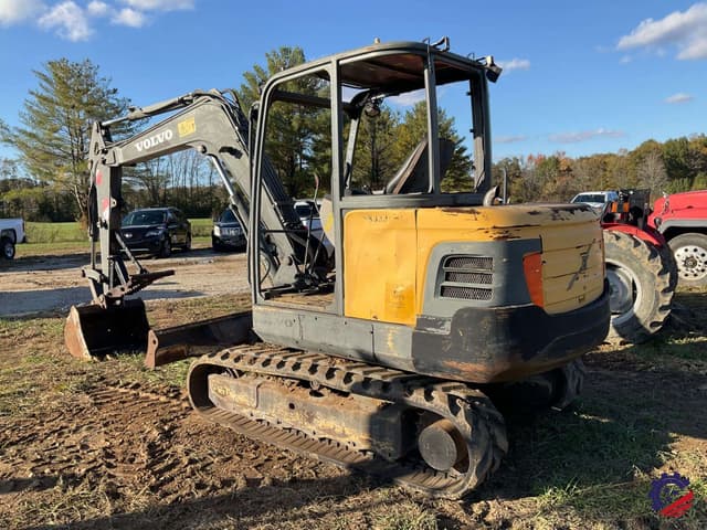 Image of Volvo EC55C equipment image 4