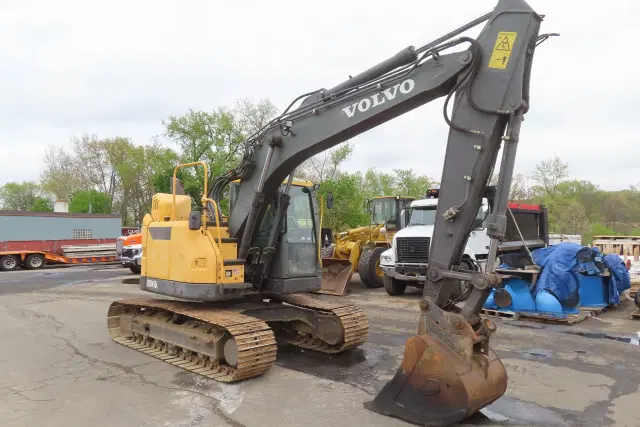 Image of Volvo ECR145DL equipment image 1