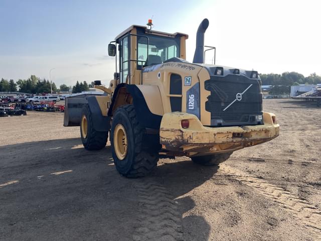 Image of Volvo L120G equipment image 2