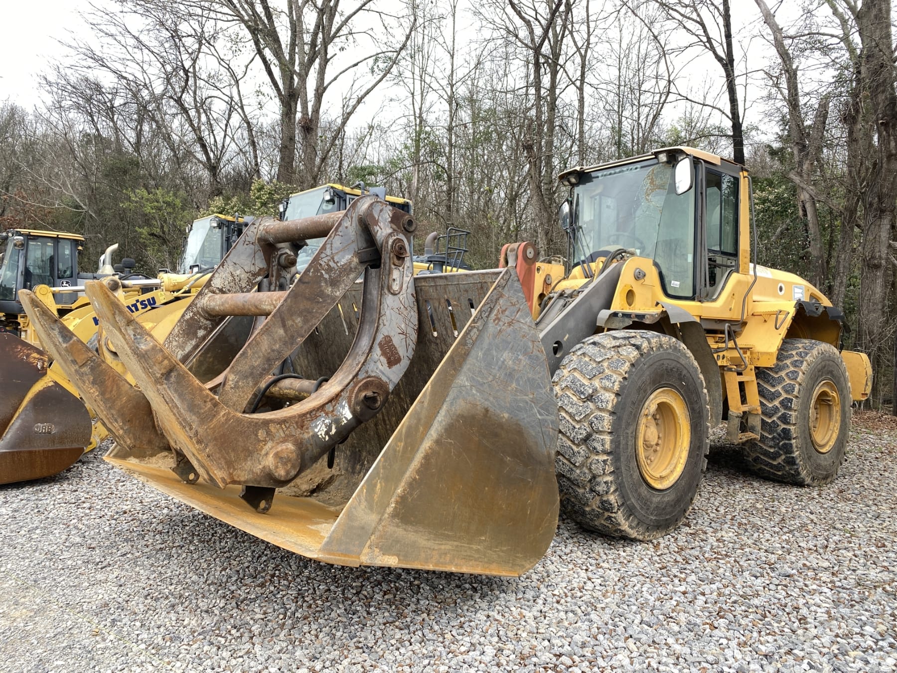 2012 Volvo L120G Equipment Image0