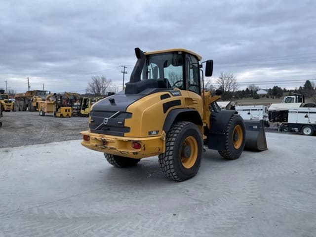 Image of Volvo L45G equipment image 3