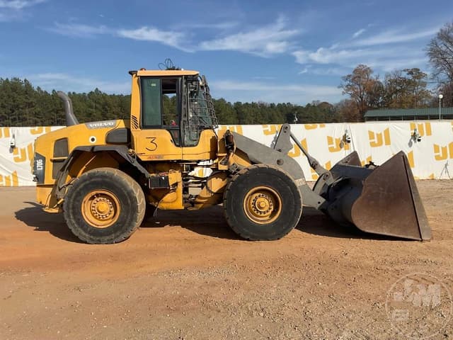 Image of Volvo L70G equipment image 3