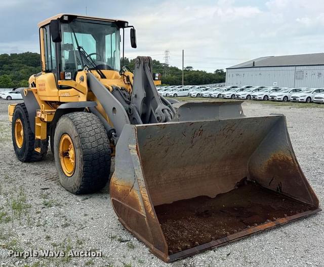 Image of Volvo L90F equipment image 2