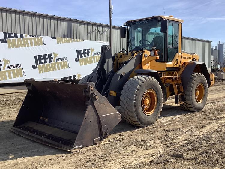 2012 Volvo L90F Equipment Image0