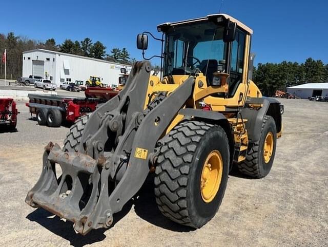 Image of Volvo L90G equipment image 3