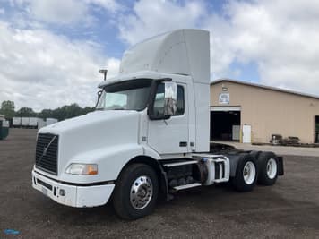 Main image Volvo VNL