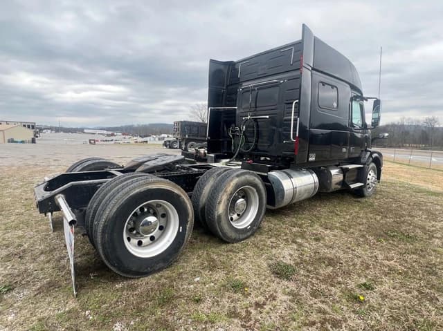 Image of Volvo D13 equipment image 2