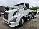 2012 Volvo VNL Image