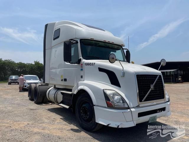 Image of Volvo VNL equipment image 1