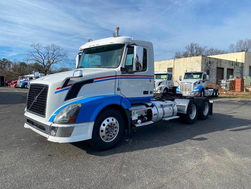 Image of Volvo VNL Primary image