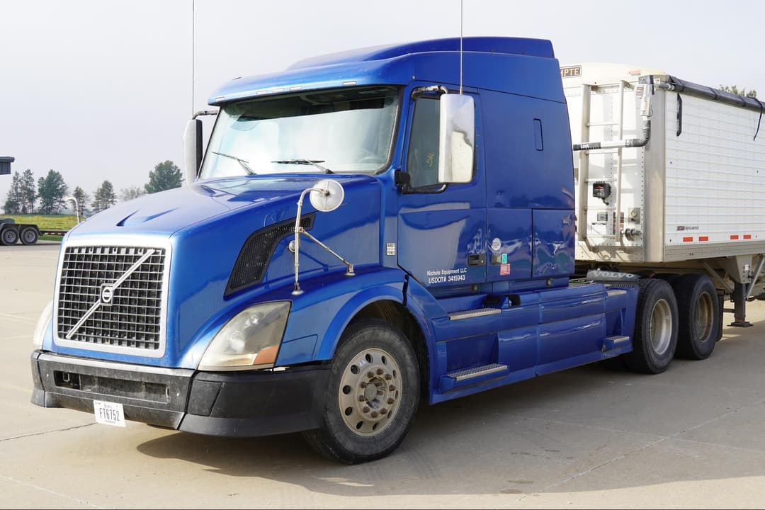 Image of Volvo VNL64T630 Primary image