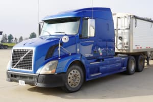 2012 Volvo VNL64T630 Image