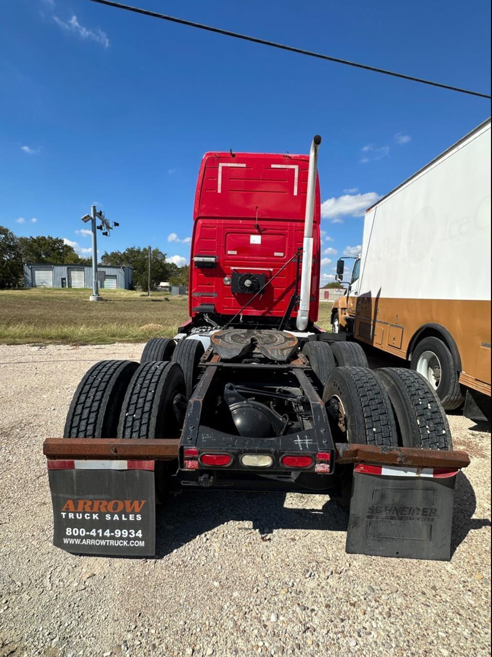 Image of Volvo VNL64T670 Image 0