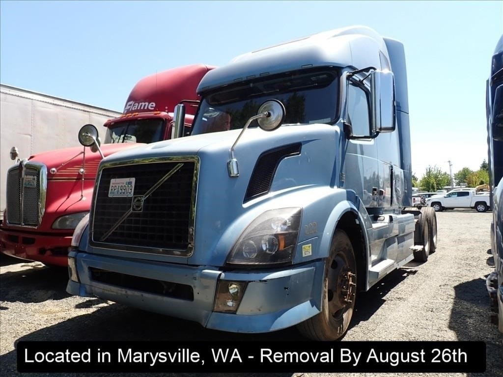 2012 Volvo VNL760 Equipment Image0