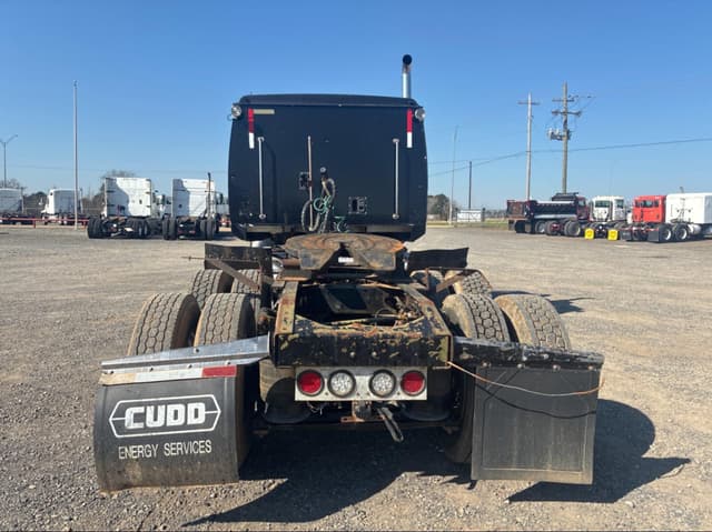 Image of Western Star 4900 equipment image 4