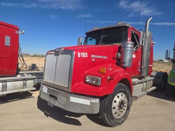 Main image Western Star 4900SB