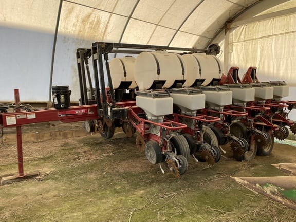 Main image White 8182