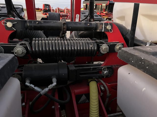 Image of White 8222 equipment image 3