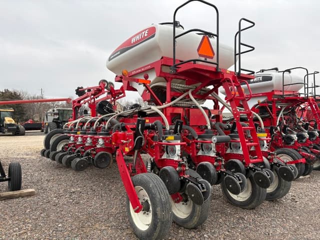 Image of White 8816 equipment image 4