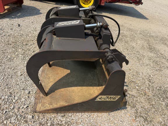 Image of W.R. Long 62" Grapple Bucket equipment image 2