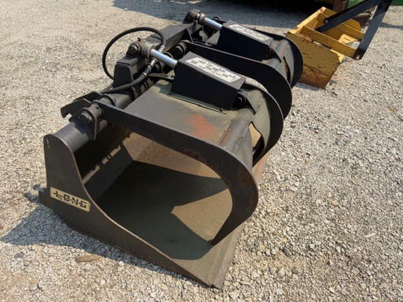 Image of W.R. Long 62" Grapple Bucket equipment image 1