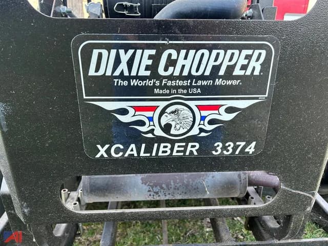 Image of Dixie Chopper XCaliber 3374 equipment image 4