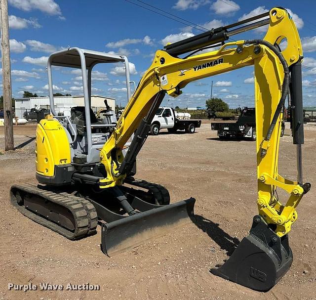 Image of Yanmar VIO35 equipment image 2