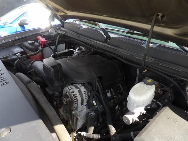 Image of Chevrolet 2500HD equipment image 2