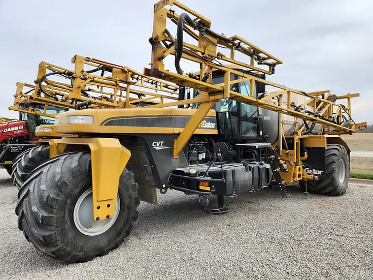 2013 Terra-Gator TG8300 Equipment Image0