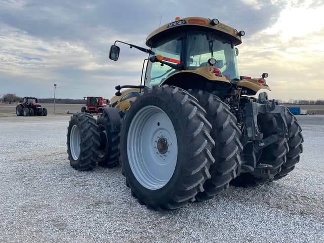 Image of Challenger MT655D equipment image 1