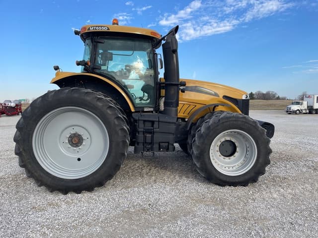 Image of Challenger MT655D equipment image 4