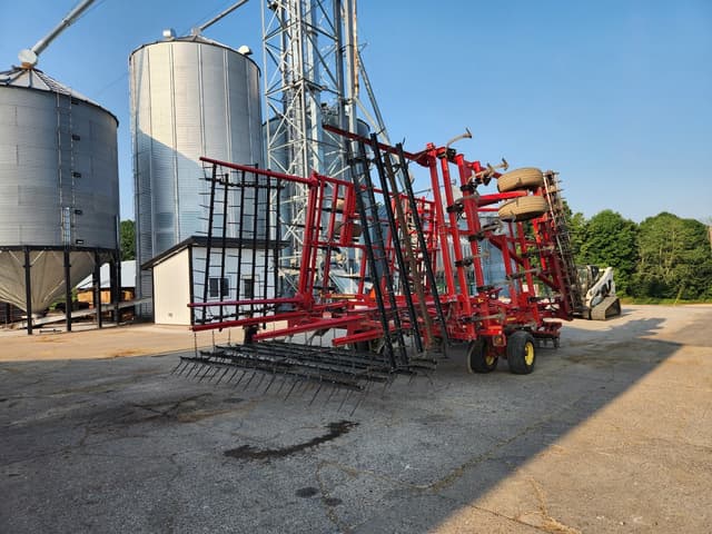 Image of Sunflower 6333-34 equipment image 3