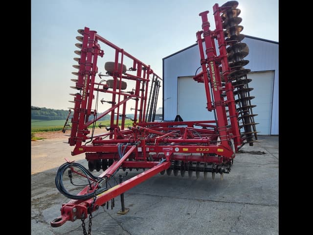 Image of Sunflower 6333-34 equipment image 1