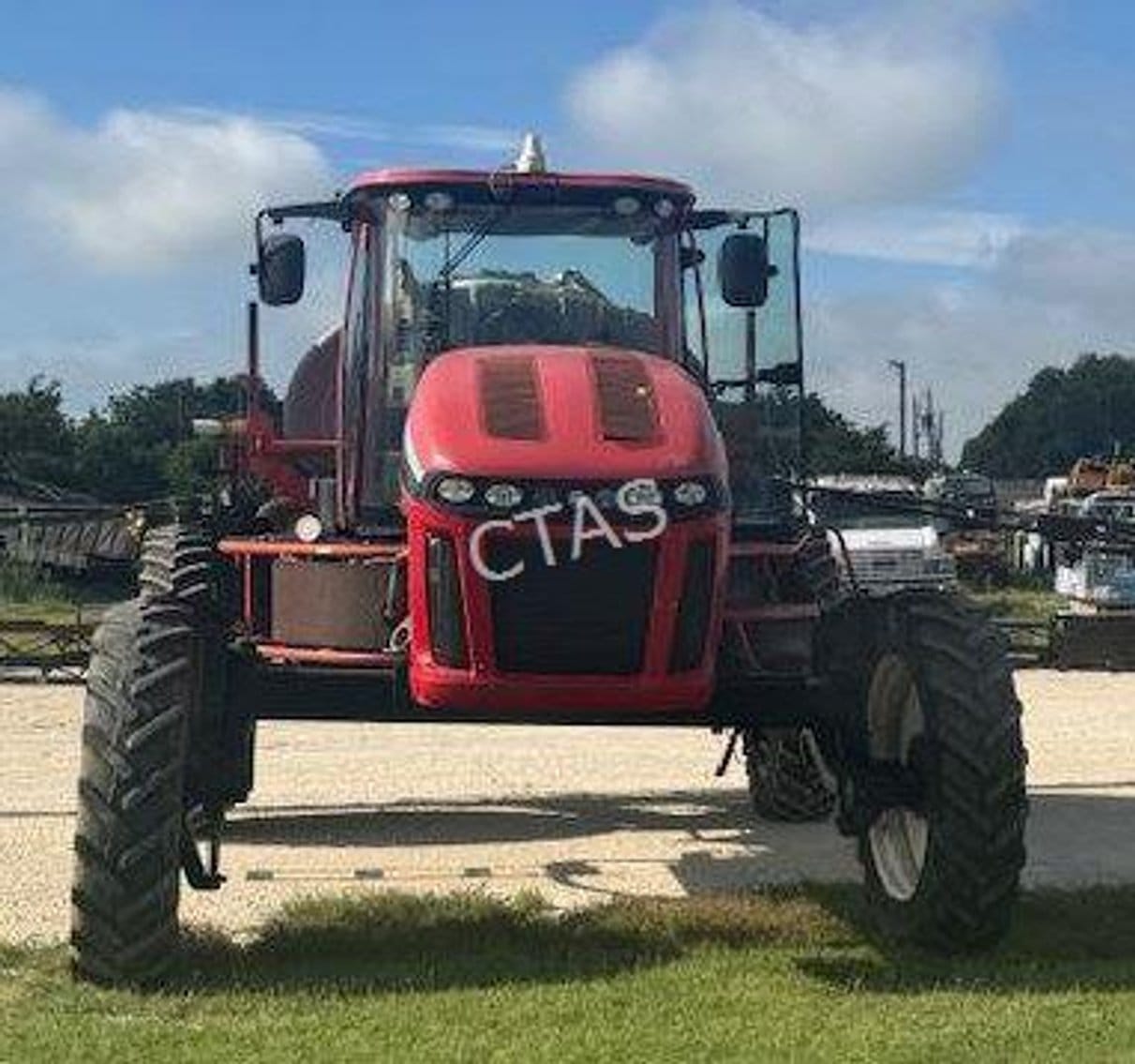 2013 Apache AS1020 Equipment Image0