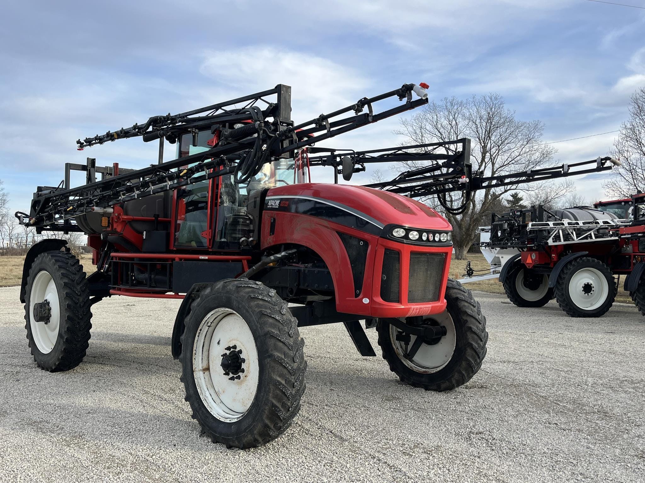 2013 Apache AS720 Equipment Image0