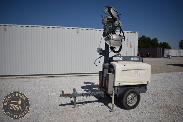 Image of Atlas Copco V4 equipment image 2