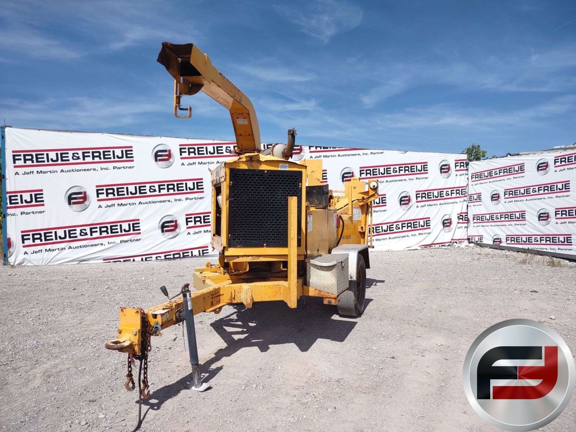 2013 Bandit 200XP Equipment Image0