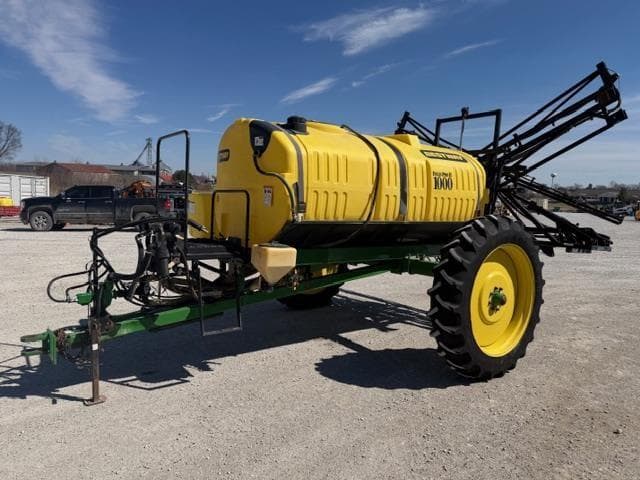 Image of Bestway Field Pro II 1000 equipment image 1