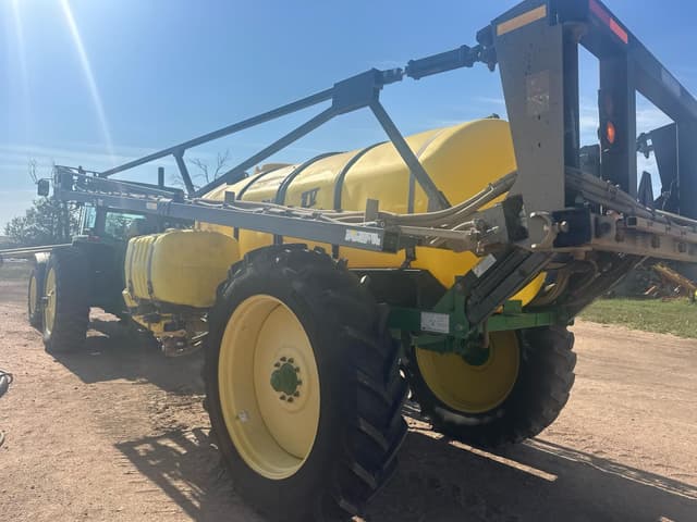 Image of Bestway Field Pro IV 1600 equipment image 1