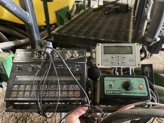 Image of Bestway Field Pro IV equipment image 4