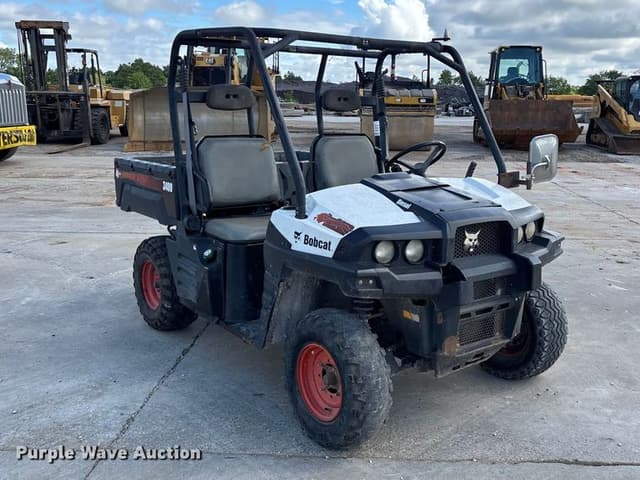 Image of Bobcat 3400 equipment image 2