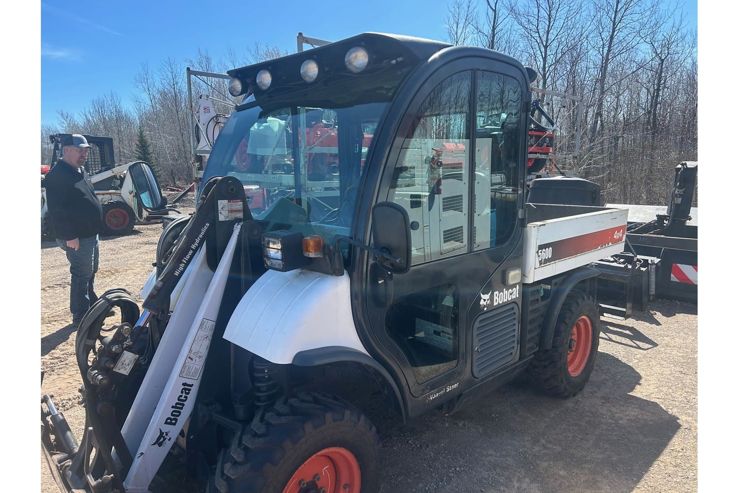 2013 Bobcat Toolcat 5600 Equipment Image0