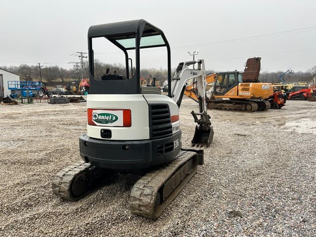Image of Bobcat E26 equipment image 3