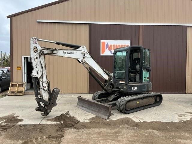 2013 Bobcat E50 Equipment Image0