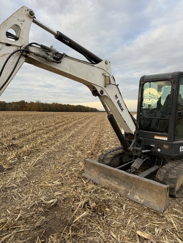 Image of Bobcat E50 equipment image 3