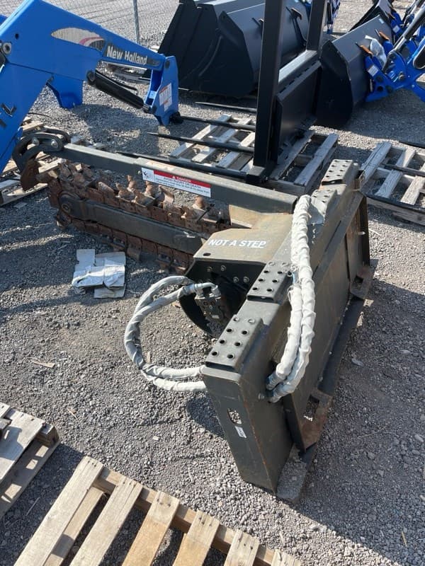 Image of Bobcat LT313 Image 1