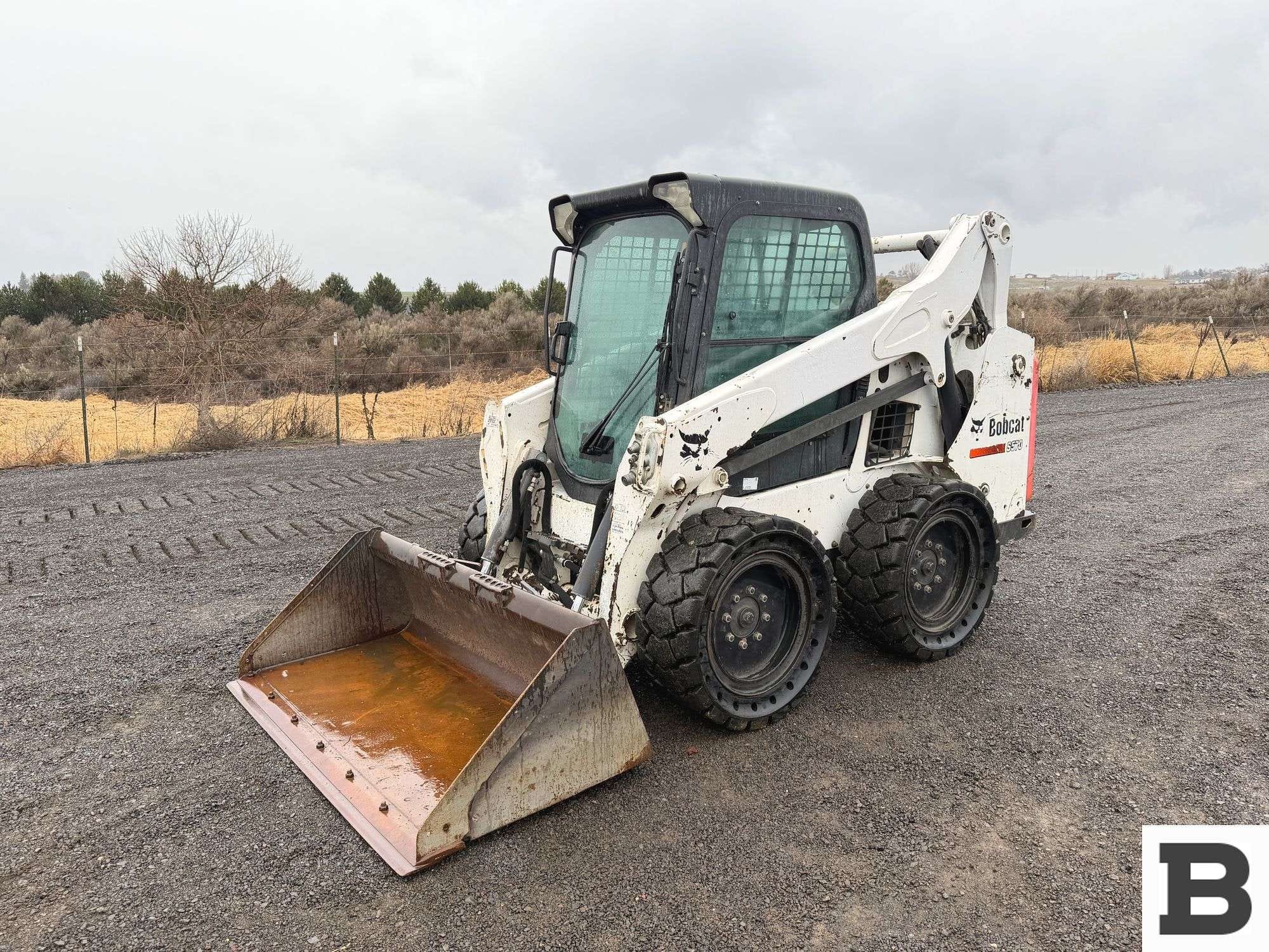 2013 Bobcat S570 Equipment Image0