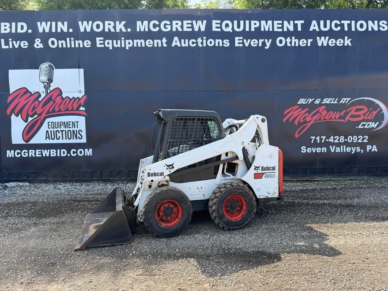 2013 Bobcat S590 Equipment Image0