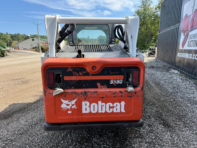 Image of Bobcat S590 equipment image 2